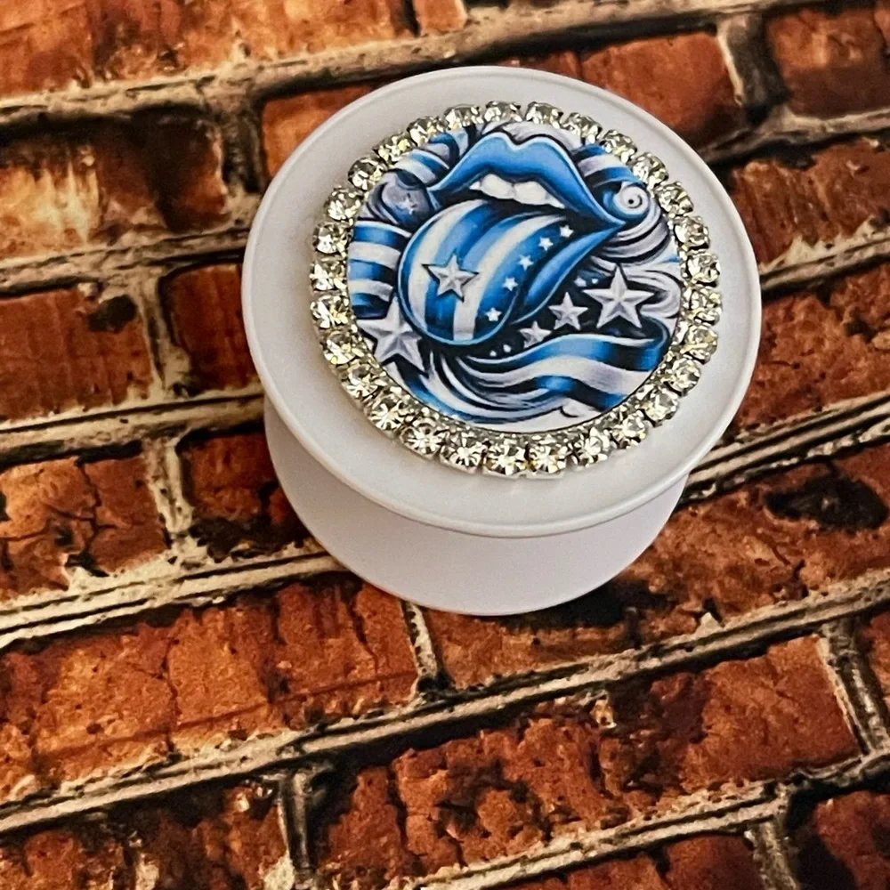 Dallas cowboys phone accessory